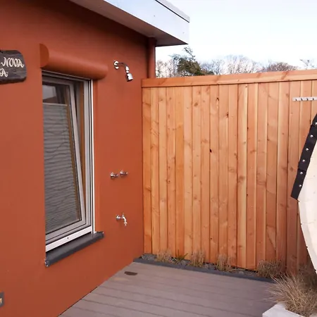 Uterste-coogh 102 Casa de Férias *